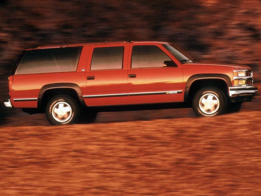  Chevrolet Suburban 1994 года  (фото 18 из 26)